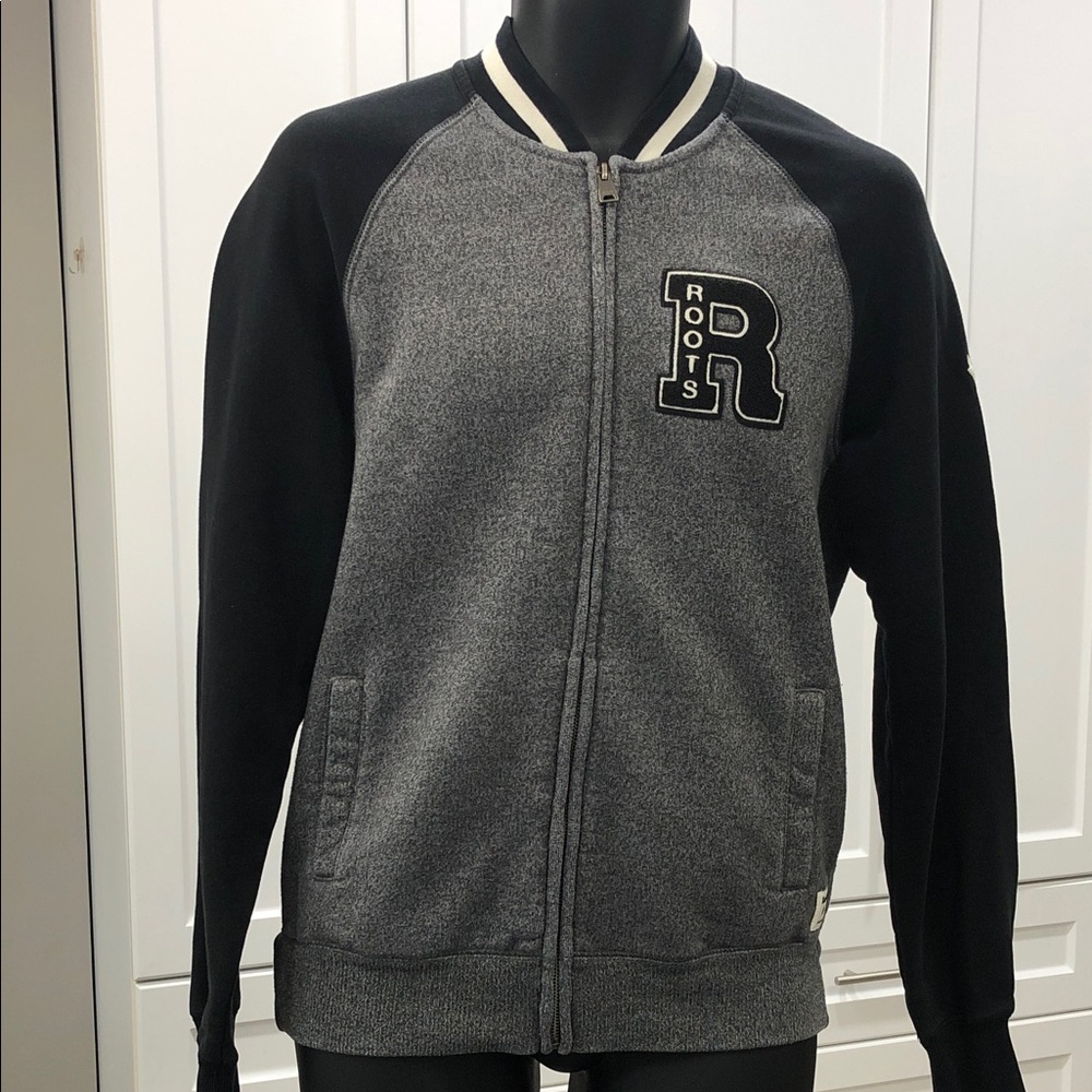 Roots Varsity Zip-Up Sweatshirt – XS – Chenille R Patch – Black & Heather Grey
